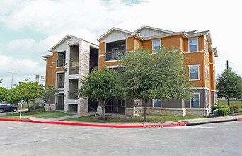 Eryngo Hills in Austin, TX - Building Photo - Building Photo
