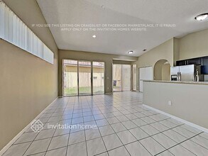 15648 SW 112th Dr in Miami, FL - Building Photo - Building Photo
