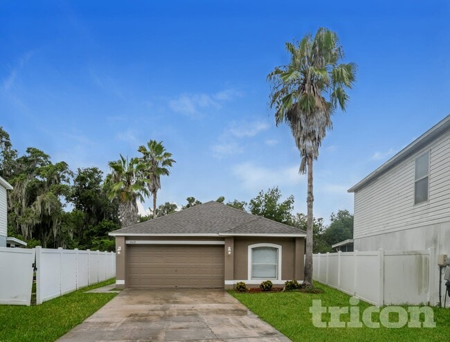 property at 11621 Ivy Flower Loop
