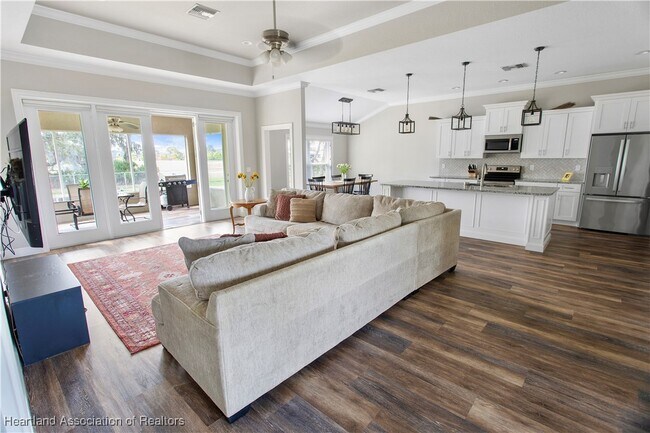 4924 Myrtle Beach Dr in Sebring, FL - Building Photo - Building Photo