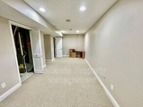 306 Pappan Dr in Imperial, PA - Foto de edificio - Building Photo