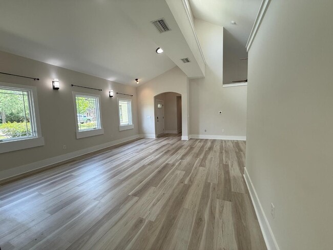 property at 5432 Grove Ave
