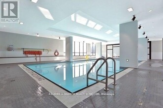 510-3510 Curran Place in Mississauga, ON - Building Photo - Building Photo