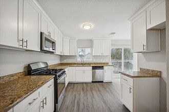 5126 Higgins St in Houston, TX - Building Photo - Building Photo