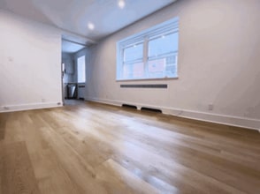 2070 Chomedey Rue in Montréal, QC - Building Photo - Building Photo