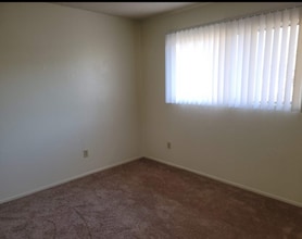 15523 Barranca Way in Victorville, CA - Building Photo - Building Photo