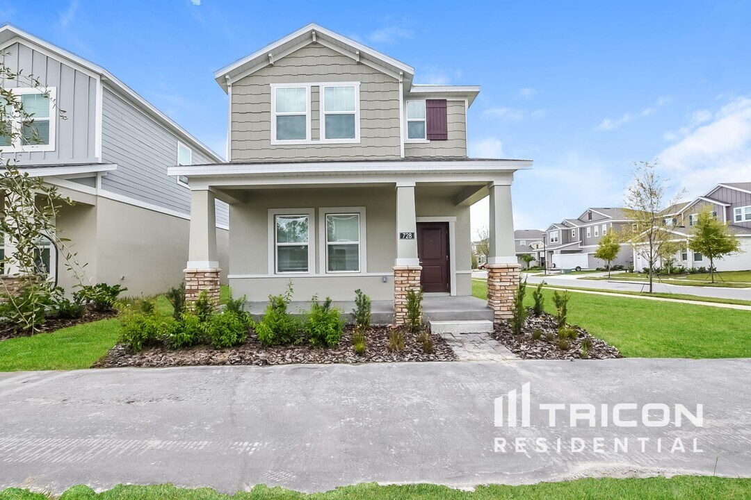 728 Abita Aly in Debary, FL - Building Photo
