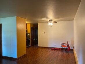 1001 N Harlem Ave in Oak Park, IL - Building Photo - Building Photo