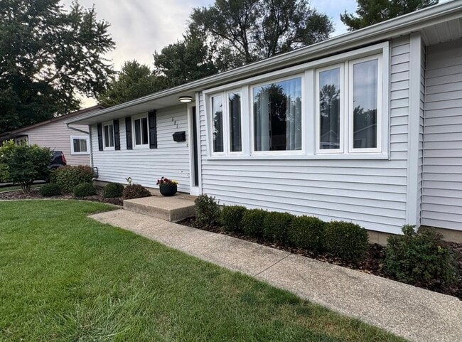 681 Stockton Heights Dr in Bourbonnais, IL - Building Photo - Building Photo