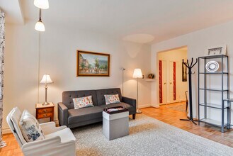 3601 Greenway, Unit 503 in Baltimore, MD - Foto de edificio - Building Photo