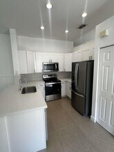 1761 Aspen Ln in Weston, FL - Building Photo - Building Photo