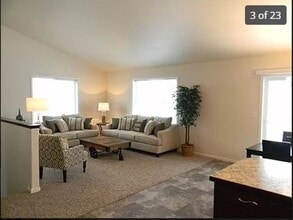 1412 44th Ave S in Moorhead, MN - Building Photo - Building Photo