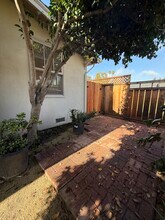 133 Washburn Ave in Santa Cruz, CA - Building Photo - Building Photo