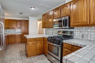 14025 Janwood Ln in Farmers Branch, TX - Building Photo - Building Photo
