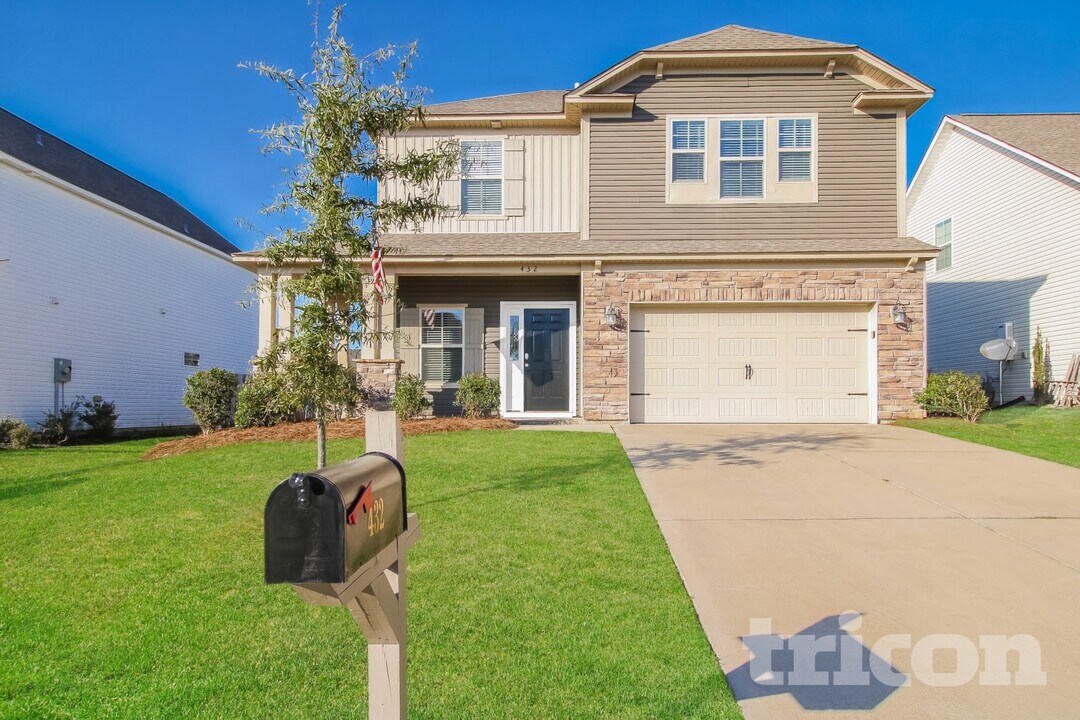 432 Walking Ln in Lexington, SC - Foto de edificio