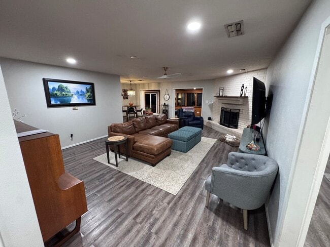 249 Wedgewood Ln in Kerrville, TX - Building Photo - Building Photo