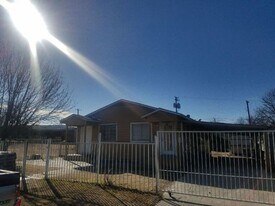 2808-2810 Stuart Dr in Fort Worth, TX - Building Photo