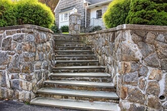 80 Pines Bridge Rd in Mt Kisco, NY - Building Photo - Building Photo