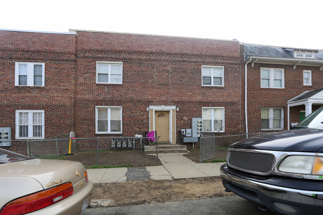 1713 Capitol Ave NE in Washington, DC - Building Photo