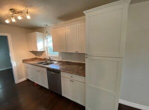 502 Chestnut St in Brazoria, TX - Building Photo - Building Photo