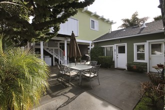 Harbor Place in Santa Cruz, CA - Building Photo - Building Photo