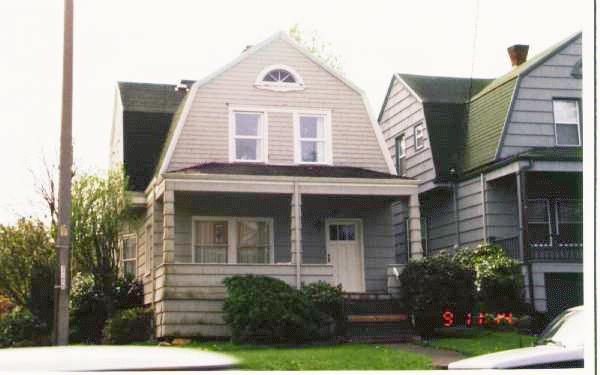 2402 N 21st St in Tacoma, WA - Building Photo