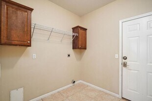 1403 W Maplewood St in Springfield, MO - Building Photo