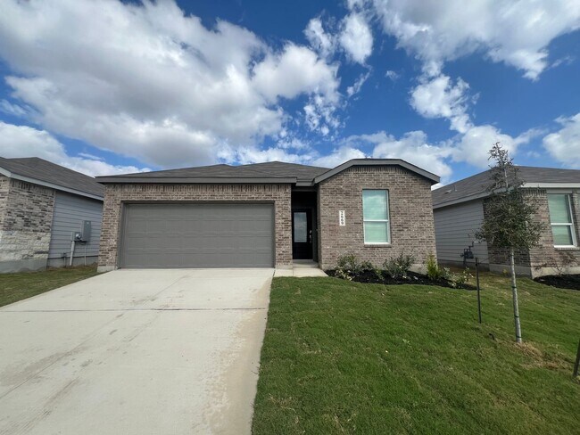 2966 Cold Spring Dr in New Braunfels, TX - Building Photo - Building Photo