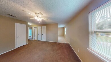 716 Northpoint Cir S in Jacksonville, FL - Building Photo - Building Photo