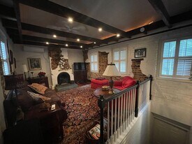 53 Hasell St in Charleston, SC - Building Photo