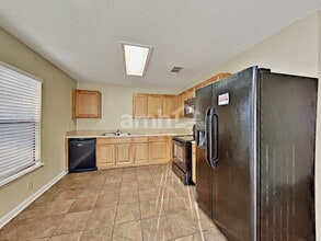 8935 Branding Field in San Antonio, TX - Building Photo - Building Photo