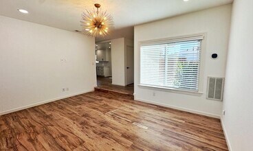 1198 Reed St in Santa Clara, CA - Building Photo - Building Photo