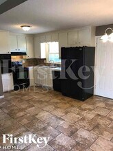 9404 White Ave in Kansas City, MO - Building Photo - Building Photo