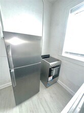 967 SW 5th St in Miami, FL - Building Photo - Building Photo