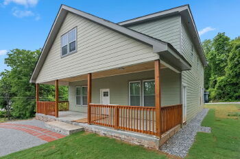 property at 555 Paines Ave NW