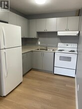 55 McAlpine Ave S in Welland, ON - Building Photo - Building Photo