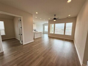 6410 Velvet Leaf Ln in Buda, TX - Building Photo - Building Photo