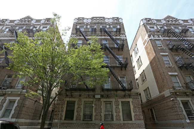 408-412 W 129th St in New York, NY - Building Photo - Building Photo