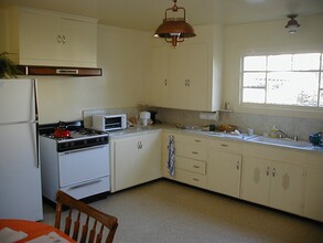 262 12th St in Arcata, CA - Building Photo - Building Photo
