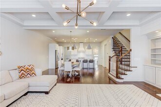 1816 Falling Sky Ct in Brookhaven, GA - Building Photo - Building Photo