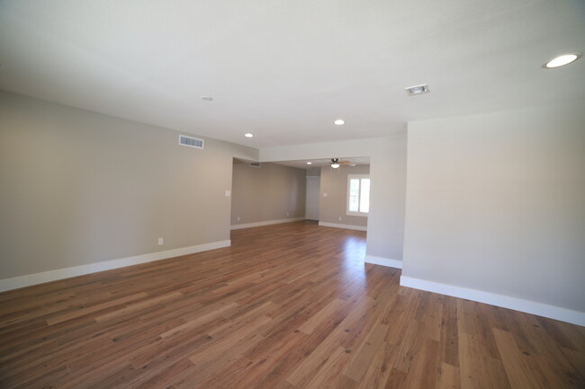 4722 S Taylor Dr in Tempe, AZ - Building Photo - Building Photo
