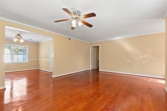 3102 Conway St in Houston, TX - Building Photo - Building Photo