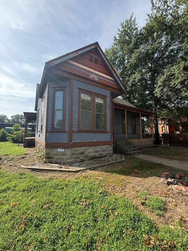property at 300 N 17th St