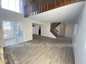 12430 E Pacific Cir in Aurora, CO - Building Photo - Building Photo