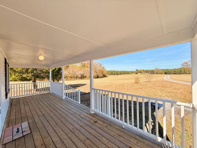 1124 Switchback Rd in Kenbridge, VA - Building Photo - Building Photo