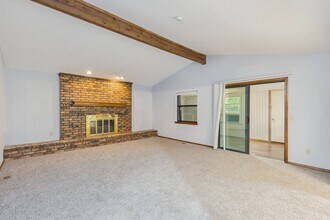 2116 Summer Oak Dr in Edmond, OK - Building Photo - Building Photo