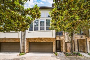 2915 Pease St in Houston, TX - Building Photo