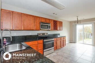 6138 Sid Crane Dr in Charlotte, NC - Foto de edificio - Building Photo