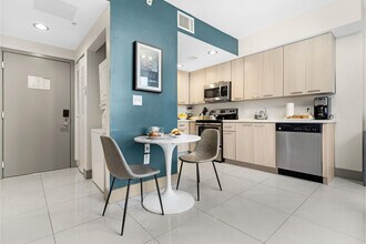 1700 SW 2nd Ave in Miami, FL - Foto de edificio - Building Photo