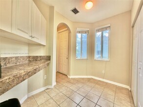 1904 Alamanda Way in Riviera Beach, FL - Building Photo - Building Photo